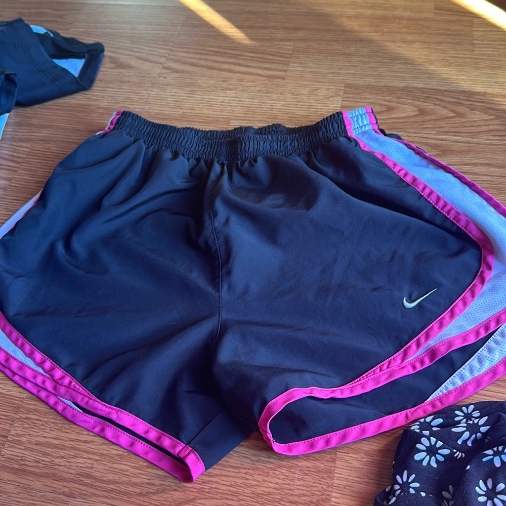 Black and pink Nike shorts!!!